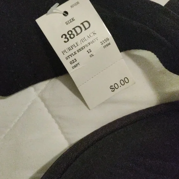 Auden T‎ shirt Bra 38 DD convertible to racerback - Picture 5 of 6